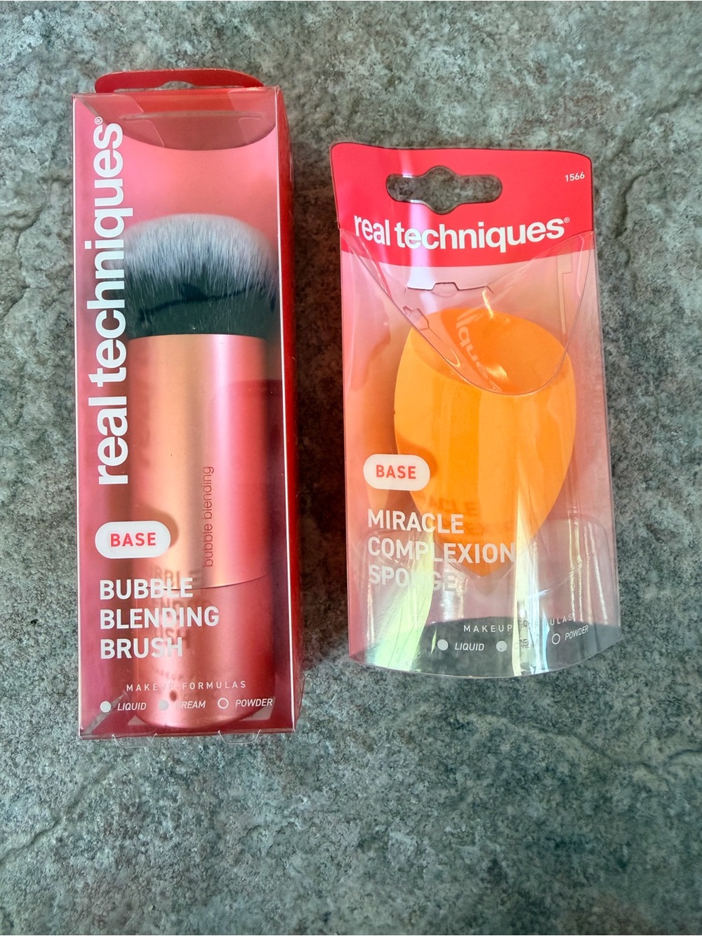 Real Techniques Miracle Complexion Sponge & Bubble Blending Brush Set